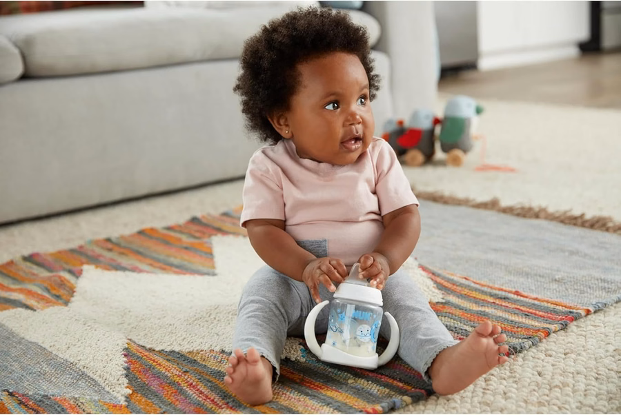 NUK Trinklernbecher, 148 ml, 1 Stück, ab 6 Monaten – BPA-frei, auslaufsicherer Trinklernbecher: Baby