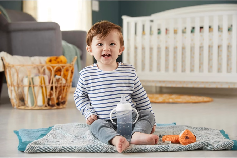 NUK Trinklernbecher, 284 ml, 2er-Pack, Minnie Maus – Weicher Trinkaufsatz, griffige Henkel, BPA-frei, auslaufsicherer Übergangsbecher: Baby
